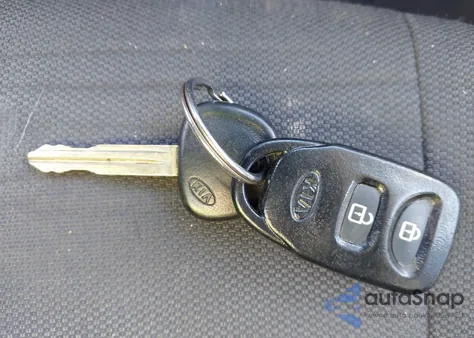 2010 Kia Soul + из США, поврежденный, VIN KNDJT2A28A7171367